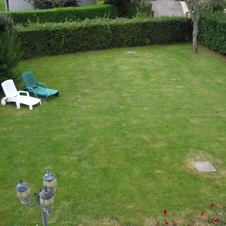 Maison De Trévières