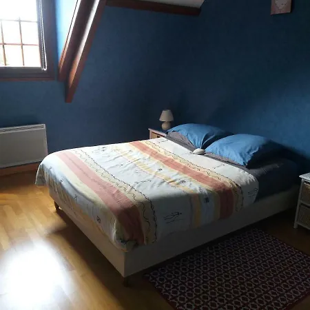 Maison De *
